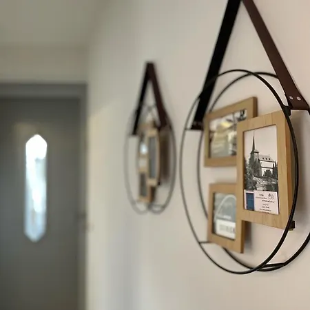 Femo Schick Und Edel Kpl Wohungen 2 Baeder Eigener Eingang Lejlighed Burbach (Siegen-Wittgenstein)