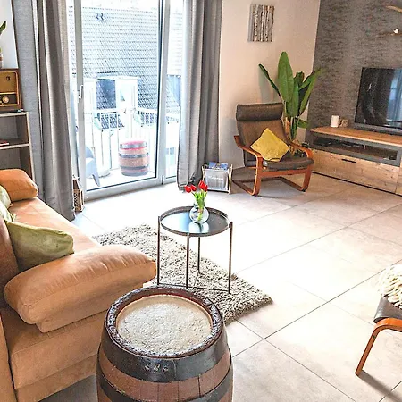 Femo Schick-modern, Natur, Rothaarsteig, 2etg, 2baeder Apartment