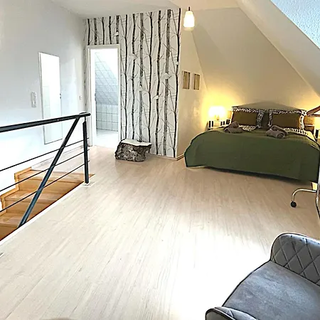 Femo Schick-modern, Natur, Rothaarsteig, 2etg, 2baeder Apartment *
