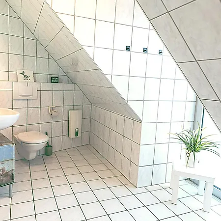 Apartment Femo Schick Und Edel Kpl Wohungen 2 Baeder Eigener Eingang