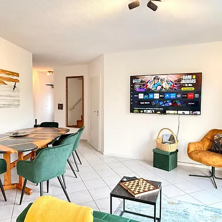 Femo Schick Und Edel Kpl Wohungen 2 Baeder Eigener Eingang