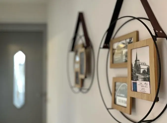 Femo Schick Und Edel Kpl Wohungen 2 Baeder Eigener Eingang Apartamento Burbach (Siegen-Wittgenstein)