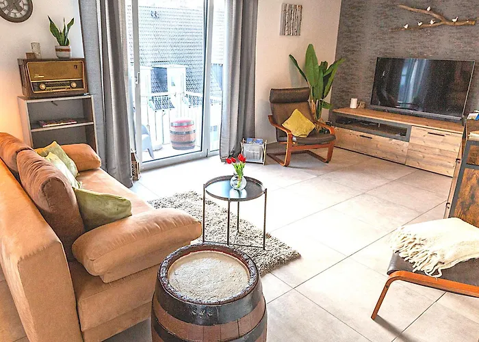 Femo Schick Und Edel Kpl Wohungen 2 Baeder Eigener Eingang Apartamento