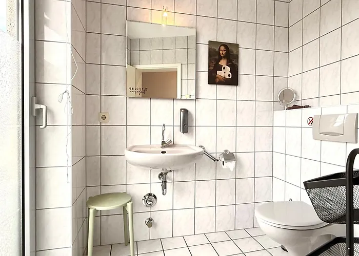 Femo Schick Und Edel Kpl Wohungen 2 Baeder Eigener Eingang *